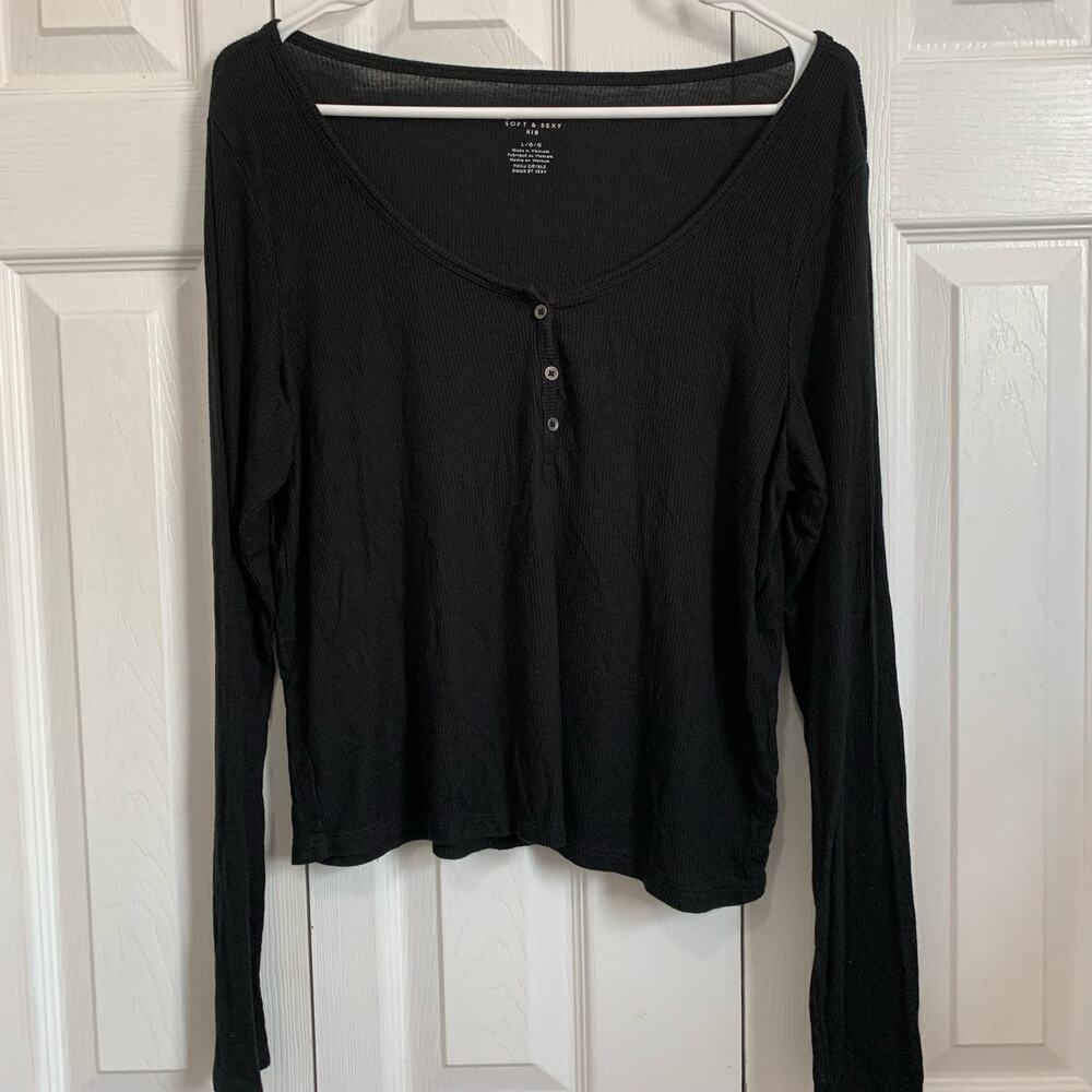 American Eagle Black Soft & Sexy Rib Scoop Neck Henley Large
